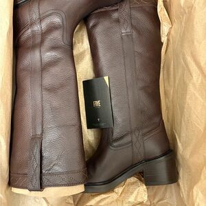 Frye Kate Pull On Dark Brown Leather Boots US 7